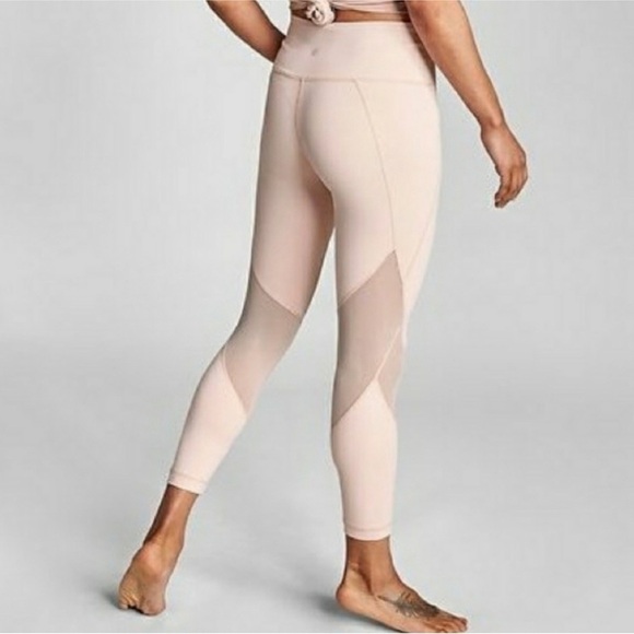 Athleta Pale Pink 7/8 Eclipse Leggings - Picture 9 of 13